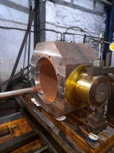 Reclamation of tilting choke for rolling mill